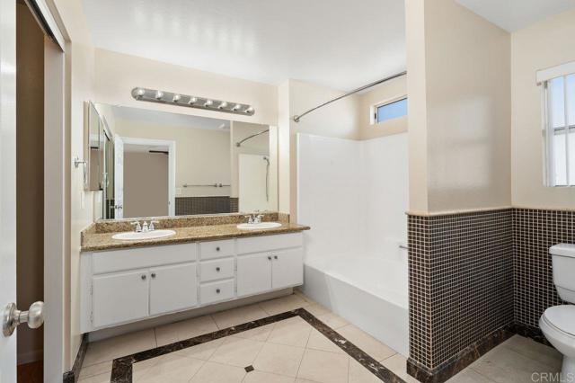 15140 Chase Street, North Hills CA: https://media.crmls.org/mediaz/44a2e00a-b63b-45c0-b426-f6cf0864816d.jpg