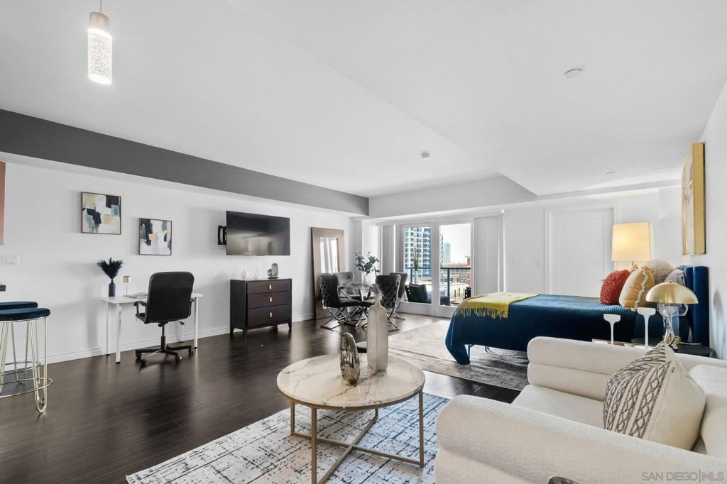 875 G St - photo 9