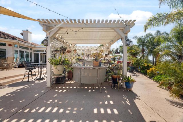 Home for Sale in Ramona