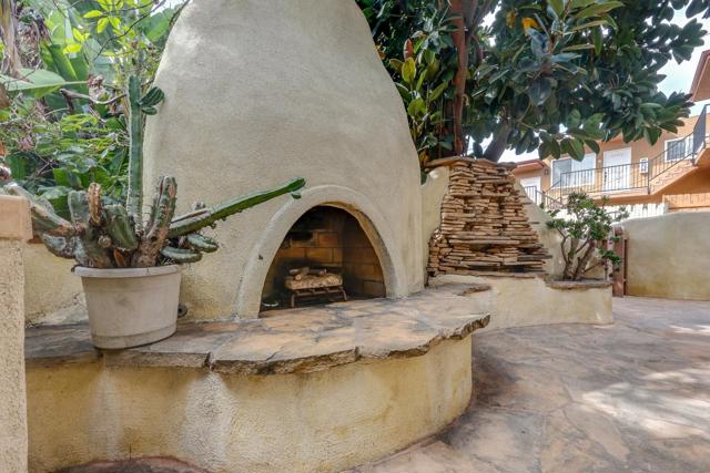 4375 77 Arizona St, San Diego CA: https://media.crmls.org/mediaz/44a4bf90-a681-458d-be86-074fd6df887b.jpg