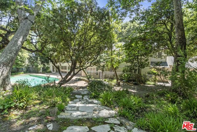 1150 Stone Canyon Road, Los Angeles, California 90077, 6 Bedrooms Bedrooms, ,5 BathroomsBathrooms,Single Family Residence,For Sale,Stone Canyon,24424849