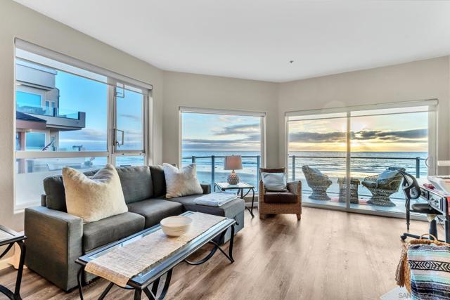 1362 Seacoast Dr, Imperial Beach CA: https://media.crmls.org/mediaz/44a540eb-de15-47c6-8f22-4a55851f64b0.jpg