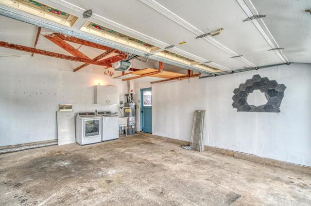 820 Linda Mar Boulevard, Pacifica CA: https://media.crmls.org/mediaz/44a5cf0e-3829-46f9-a4ff-cc2e3231ee14.jpg