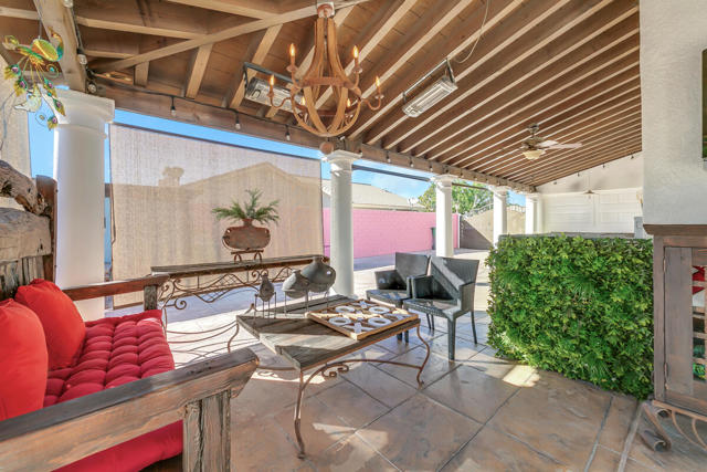 80687 Veranda Lane, Indio CA: https://media.crmls.org/mediaz/44a83813-d597-464b-a338-9d43c27a7323.jpg