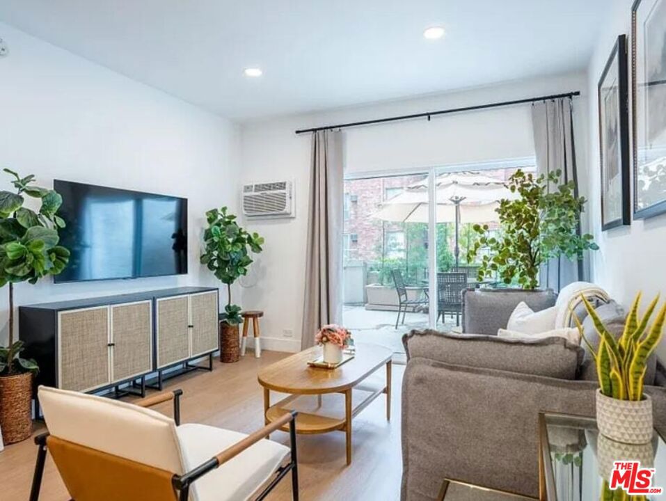 1440 Veteran Avenue #236