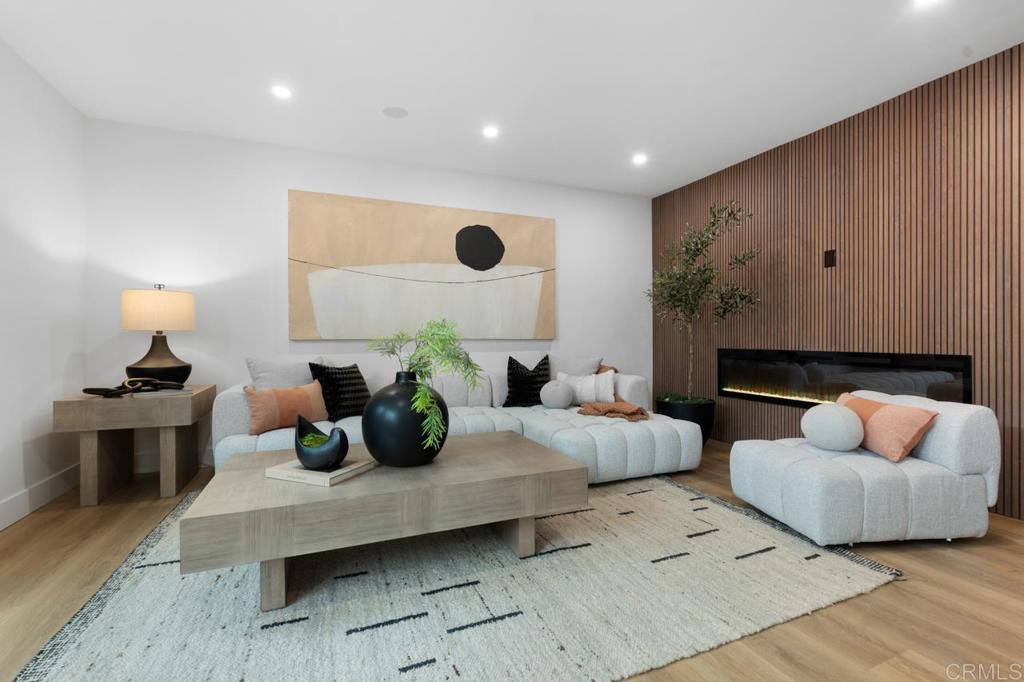 972 Sapphire Street - photo 9
