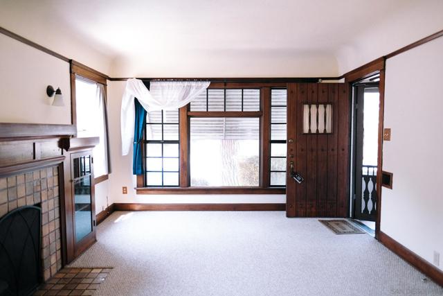 4757 Kensington Dr, San Diego CA: https://media.crmls.org/mediaz/44a9d40c-b41e-43c0-91ee-b7ff8dbb582b.jpg
