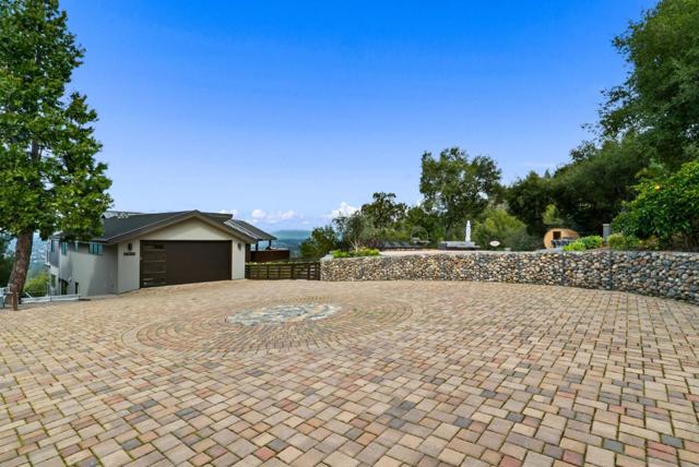 17808 Tourney Road, Los Gatos CA: https://media.crmls.org/mediaz/44a9edda-05d7-4a29-aade-47f469f1e506.jpg
