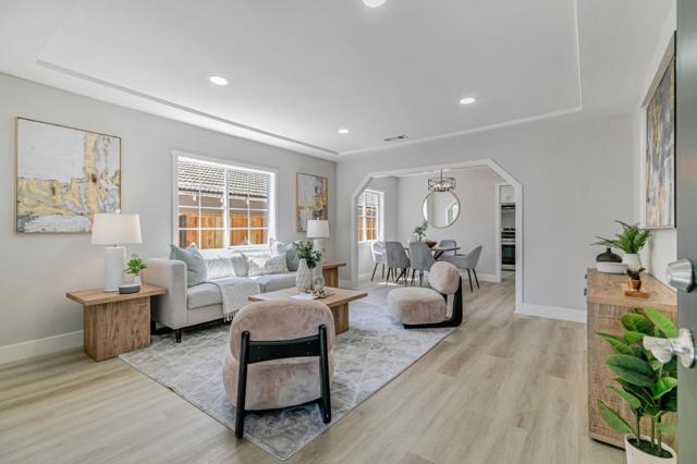 197 S 24th Street, San Jose CA: https://media.crmls.org/mediaz/44aa2e26-f379-429e-9a13-c1d4c6830522.jpg