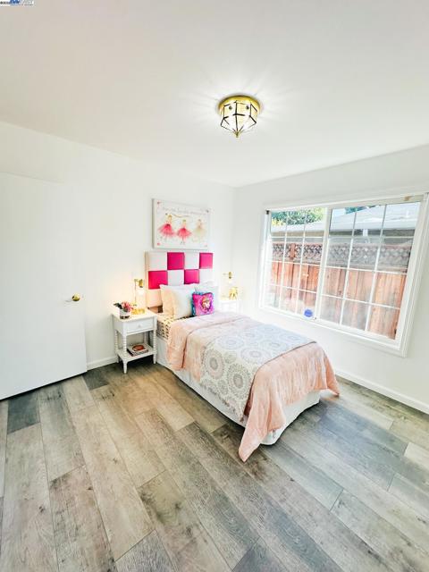 6916 Graham Avenue, Newark CA: https://media.crmls.org/mediaz/44aa7f5e-bbd4-490b-8741-08192e157431.jpg