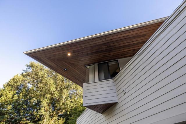 Image 3 of 35 For 3 Oak Forest Court
