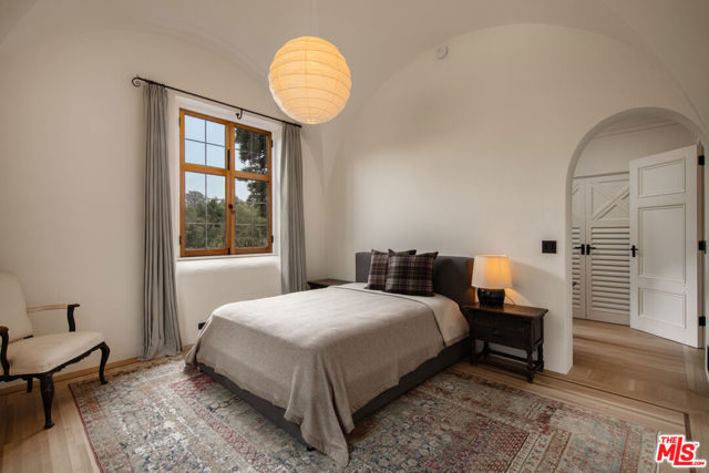 Guest suite