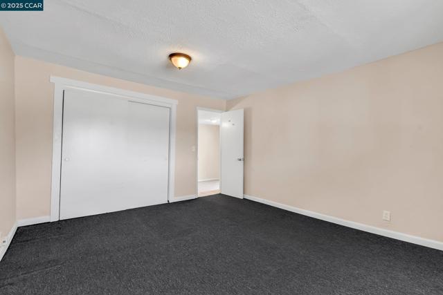 2150 35Th Ave, Oakland CA: https://media.crmls.org/mediaz/44adb6ca-0384-40b6-95cc-a980b442e36d.jpg