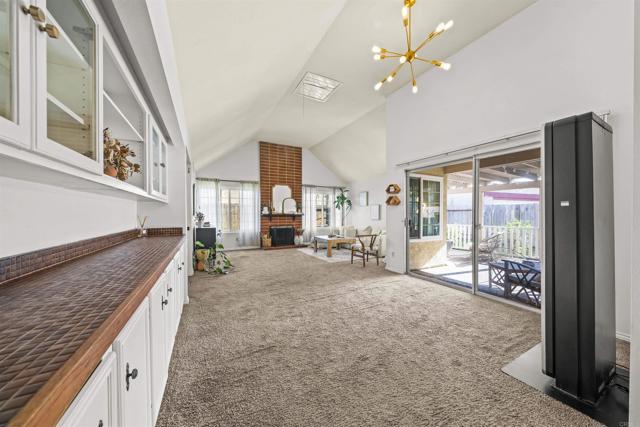 Detail Gallery Image 14 of 45 For 1669 Palomar Dr, San Marcos,  CA 92069 - 4 Beds | 2 Baths