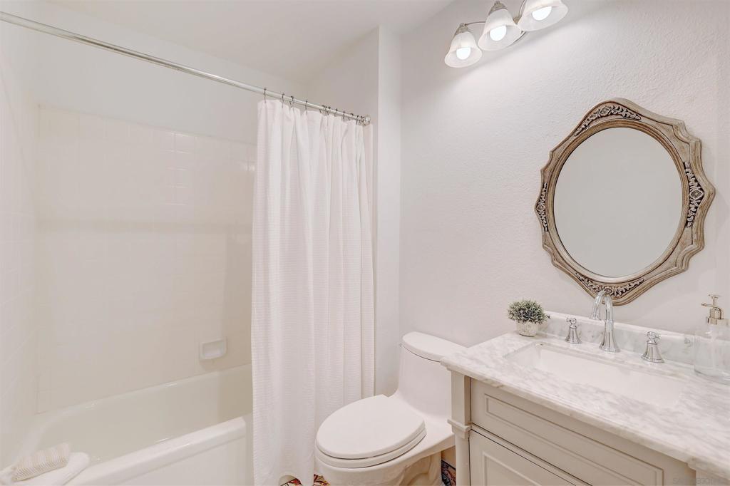 MLS #250035200SD image #27