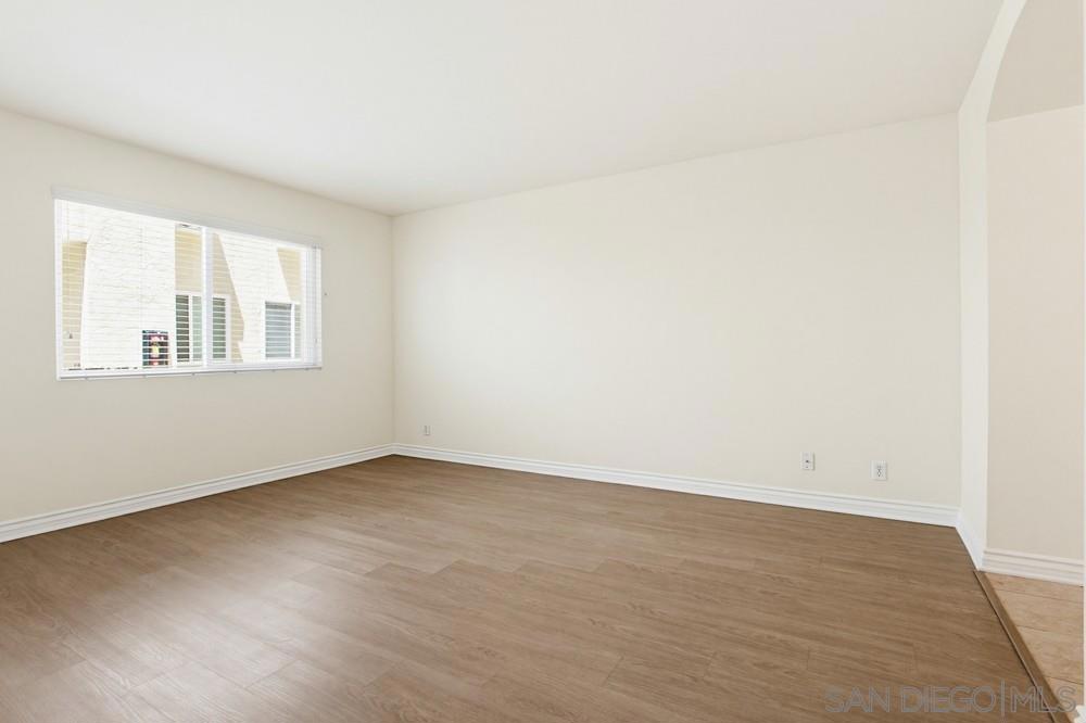 9939 Erma Rd - photo 20