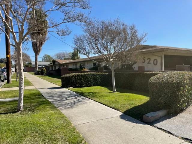 520 W Colorado Ave, Glendora, CA 91740