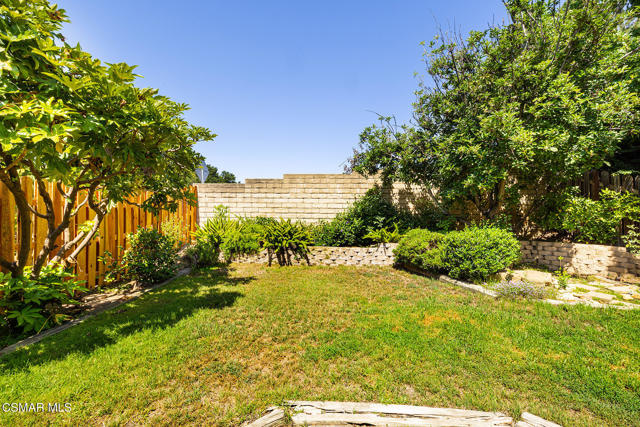 5813 Cochran Street, Simi Valley CA: https://media.crmls.org/mediaz/44b1cf1f-7d36-4a70-904d-64d7b3bc42b0.jpg