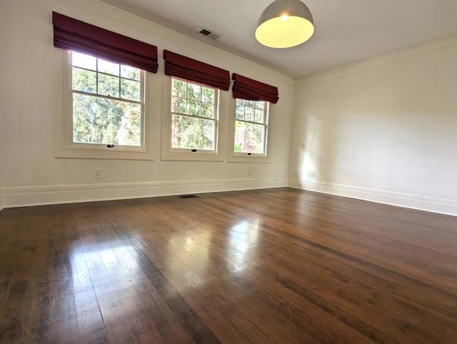 1400 Cowper Street, Palo Alto CA: https://media.crmls.org/mediaz/44b24c4f-a44a-4969-ab58-6dfb032b46ef.jpg
