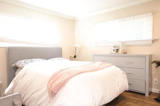 191 E El Camino Real, Mountain View CA: https://media.crmls.org/mediaz/44b2e408-74ed-4b2f-a5b0-1344fbbf6402.jpg