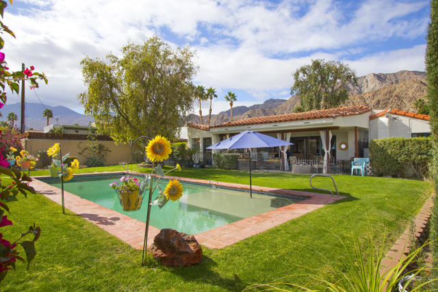 52404 Avenida Rubio, La Quinta CA: https://media.crmls.org/mediaz/44b366df-467e-4650-bff8-cbb31181477a.jpg