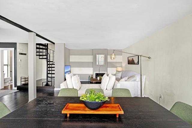 675 S. Sierra Ave, Solana Beach CA: https://media.crmls.org/mediaz/44b477b7-4002-42f7-ae4b-1bd536ebbcc1.jpg