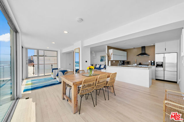 24928 Malibu Road, Malibu CA: https://media.crmls.org/mediaz/44b4d8c7-ffa3-472e-8273-9ef37d776a84.jpg