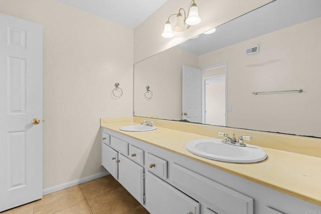 Detail Gallery Image 25 of 37 For 1531 Max Ave, Chula Vista,  CA 91911 - 4 Beds | 2/1 Baths