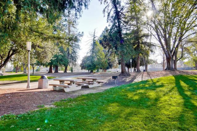 945 Lantana Drive, Sunnyvale CA: https://media.crmls.org/mediaz/44b5993e-e3d9-49a5-aba1-1a75ff6c0c26.jpg