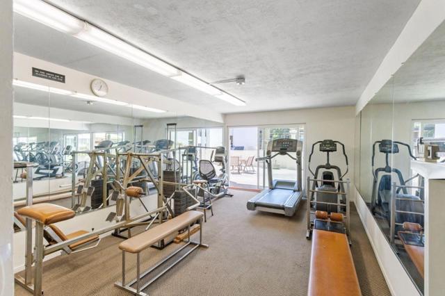 288 Whitmore Street, Oakland CA: https://media.crmls.org/mediaz/44b5df8c-ffd7-4b51-b235-7e2e4fb7f328.jpg