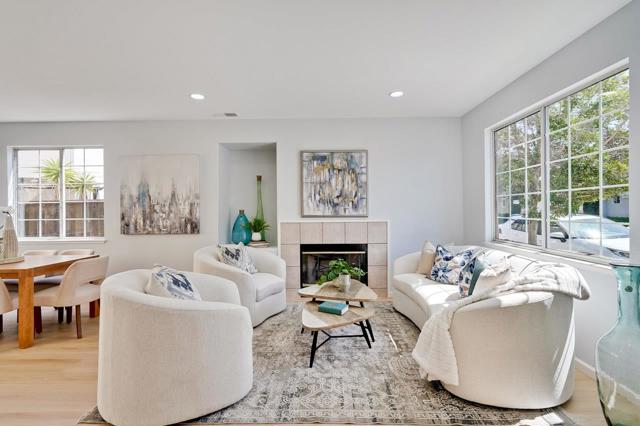 2153 Esperanca Avenue, Santa Clara CA: https://media.crmls.org/mediaz/44b5e3fa-5bac-49d7-81ea-6e0b349946e3.jpg