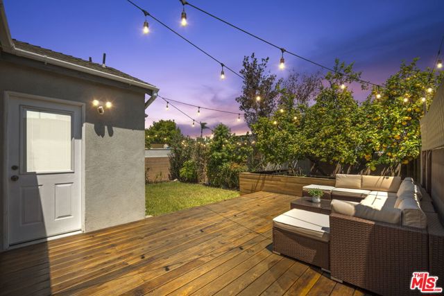5711 W 18th Street, Los Angeles CA: https://media.crmls.org/mediaz/44b82cda-51fd-4ccc-b831-9ab23cff36f9.jpg