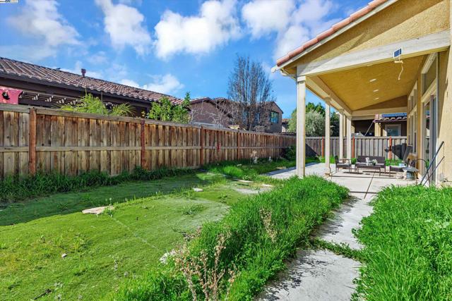 3602 Levanto Way, Manteca CA: https://media.crmls.org/mediaz/44bb3791-90a1-4286-b007-a8bfb96c6516.jpg