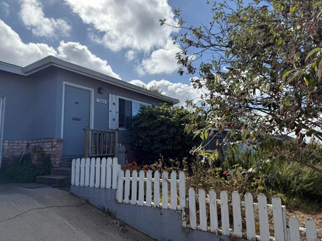1266 Wanda Avenue, Seaside CA: https://media.crmls.org/mediaz/44bb9d0b-4e40-4a03-b7da-3a7f7bfe494c.jpg