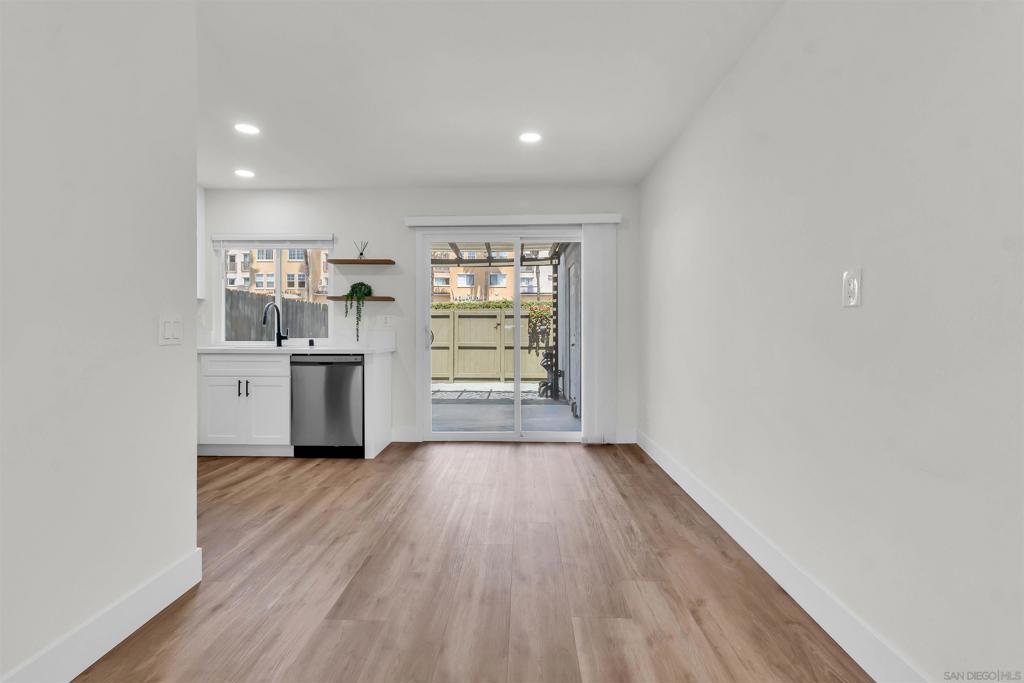 514 Debra Pl - photo 6