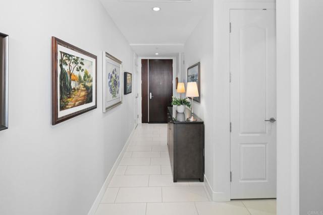 Detail Gallery Image 17 of 46 For 550 Front St #1401,  San Diego,  CA 92101 - 2 Beds | 2/1 Baths