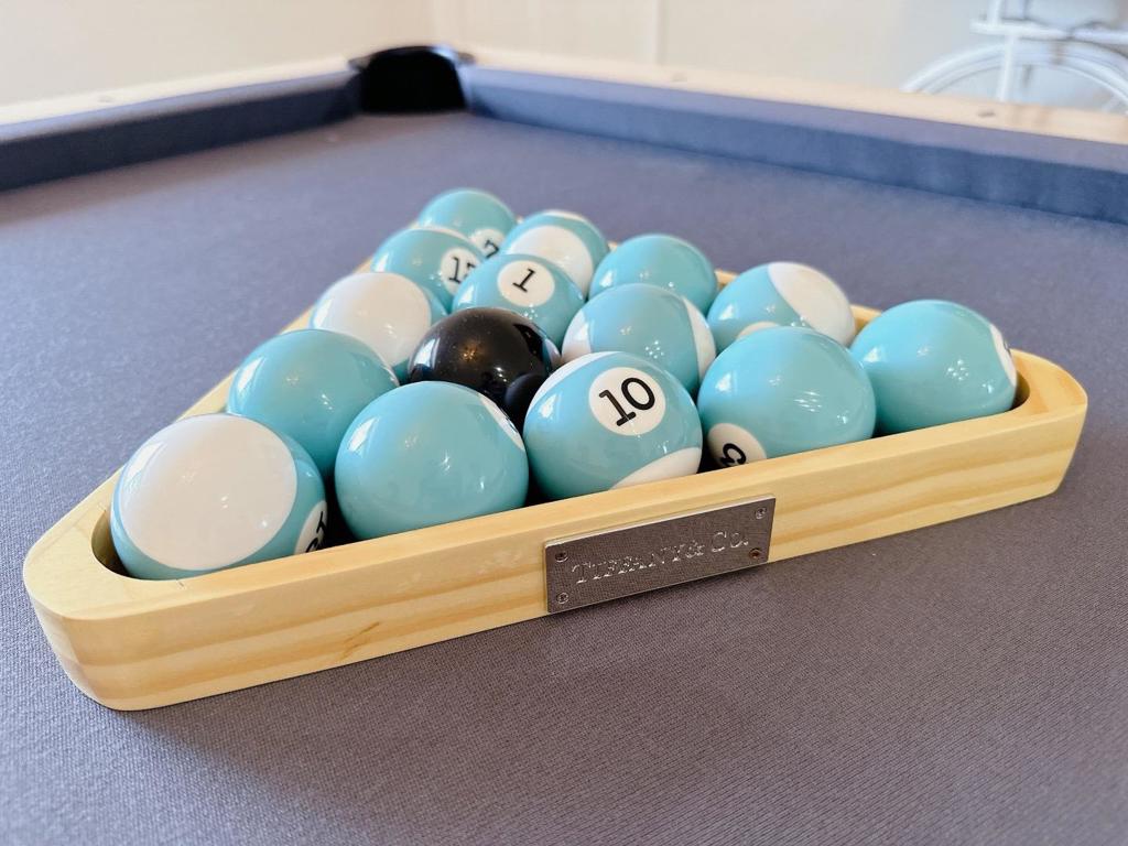 https://media.crmls.org/mediaz/44bdf5bb-8a68-4bb5-a73f-66bbdc3e662c.jpg?preset=X-Large