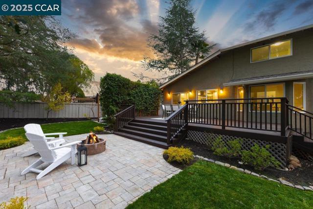 Image 25 of 32 For 220 Cypress Hills Ct