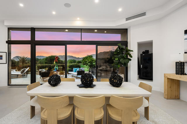 160 Kiva Drive, Palm Desert CA: https://media.crmls.org/mediaz/44bf49ab-794b-4a75-97a1-fb210a5374ed.jpg