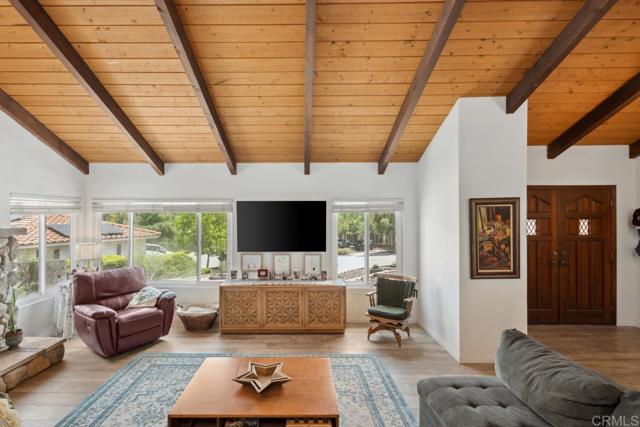 25744 Caryn Ct., Ramona CA: https://media.crmls.org/mediaz/44bf9cd5-d26c-4c6a-b867-a89700f377f0.jpg