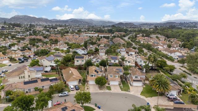 305 Cobblestone Place, Santee CA: https://media.crmls.org/mediaz/44c04ea1-fcd1-4d18-b9f1-c14d4d3813c8.jpg