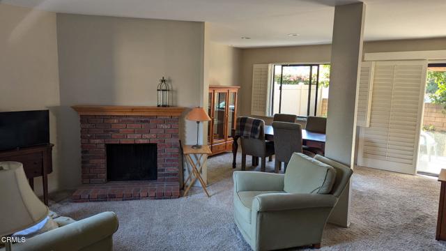 525 N Laurel Valley Drive, Azusa CA: https://media.crmls.org/mediaz/44c0917f-e9de-424b-9543-bf4a2ee8027d.jpg