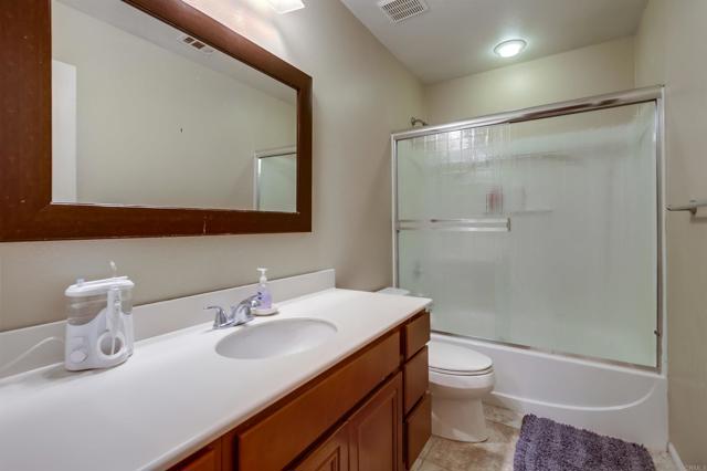 Detail Gallery Image 29 of 57 For 2174 Desert Hare Ct #105,  Chula Vista,  CA 91915 - 3 Beds | 2/1 Baths