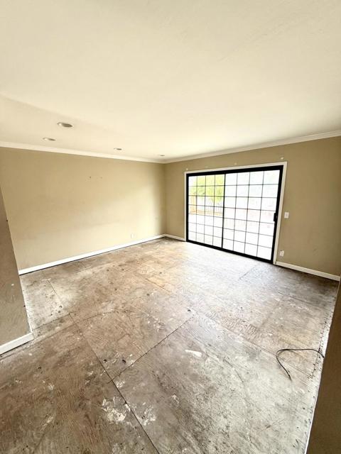 406 Kehoe Avenue, Half Moon Bay CA: https://media.crmls.org/mediaz/44c3fcee-c280-413e-a6a6-3443703cec27.jpg