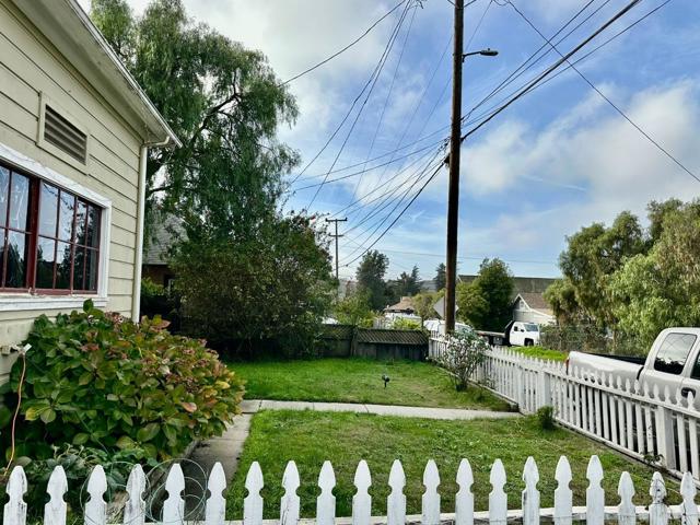 Image 14 of 15 For 406 Rose Avenue