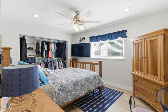 2174 WILCOX Street, Camarillo CA: https://media.crmls.org/mediaz/44c6985c-39de-44a5-953b-cd92b86a6040.jpg