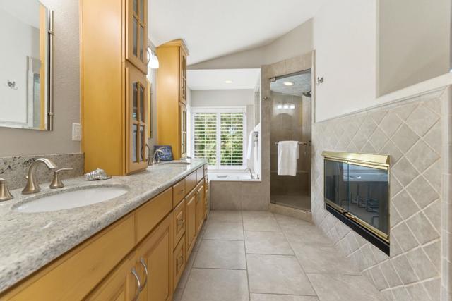 Image 32 of 57 For 12634 Intermezzo Way