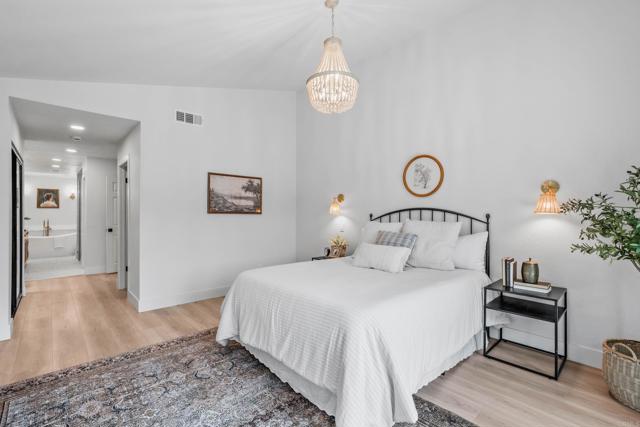 2247 Wales Dr., Cardiff by the Sea CA: https://media.crmls.org/mediaz/44cae34e-6d2f-4260-8ac0-870203d1a6e1.jpg