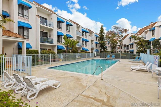 8308 Regents Rd, San Diego, California 92122, 2 Bedrooms Bedrooms, ,2 BathroomsBathrooms,Condominium,For Sale,Regents Rd,240023095SD