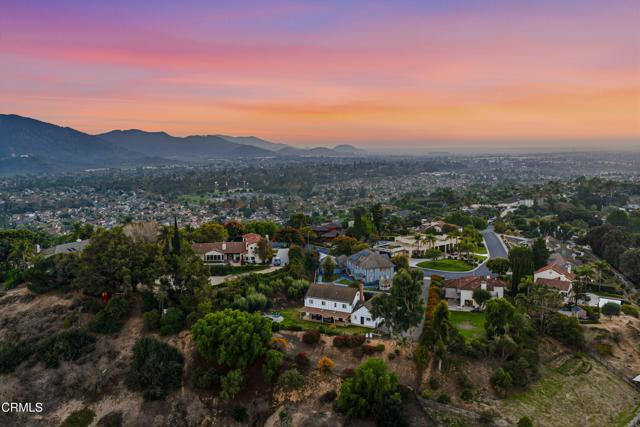 Detail Gallery Image 8 of 75 For 6065 Cielo Vista Ct, Camarillo,  CA 93012 - 6 Beds | 2/1 Baths